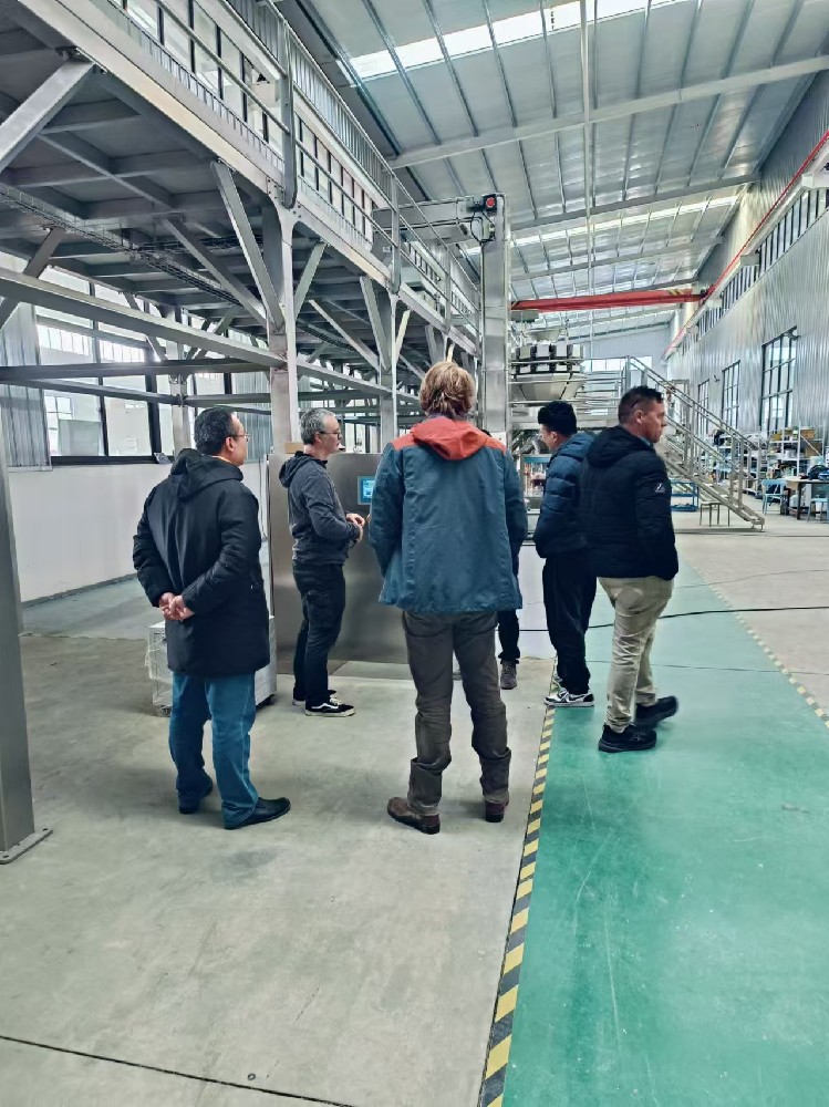 南京庫(kù)米伺克智能裝備有限公司助力澳大利亞客戶寵物食品包裝生產(chǎn)線成功驗(yàn)收